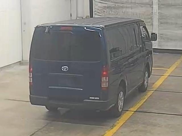TOYOTA REGIUS ACE