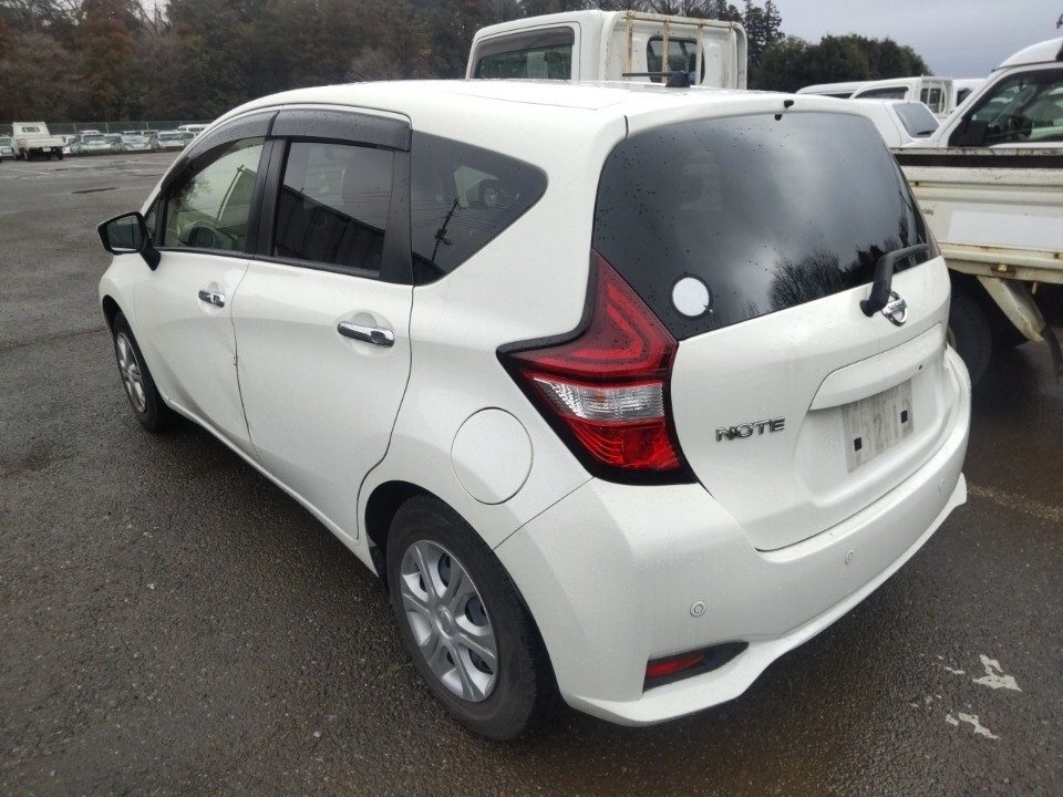 NISSAN NOTE
