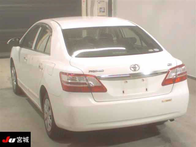 TOYOTA PREMIO