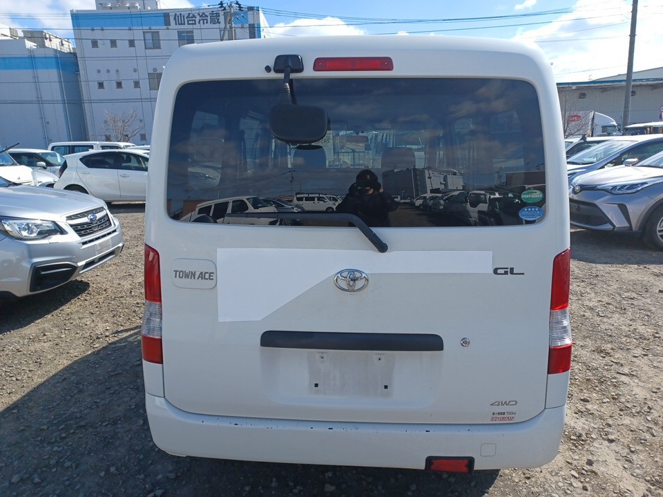 TOYOTA TOWN ACE