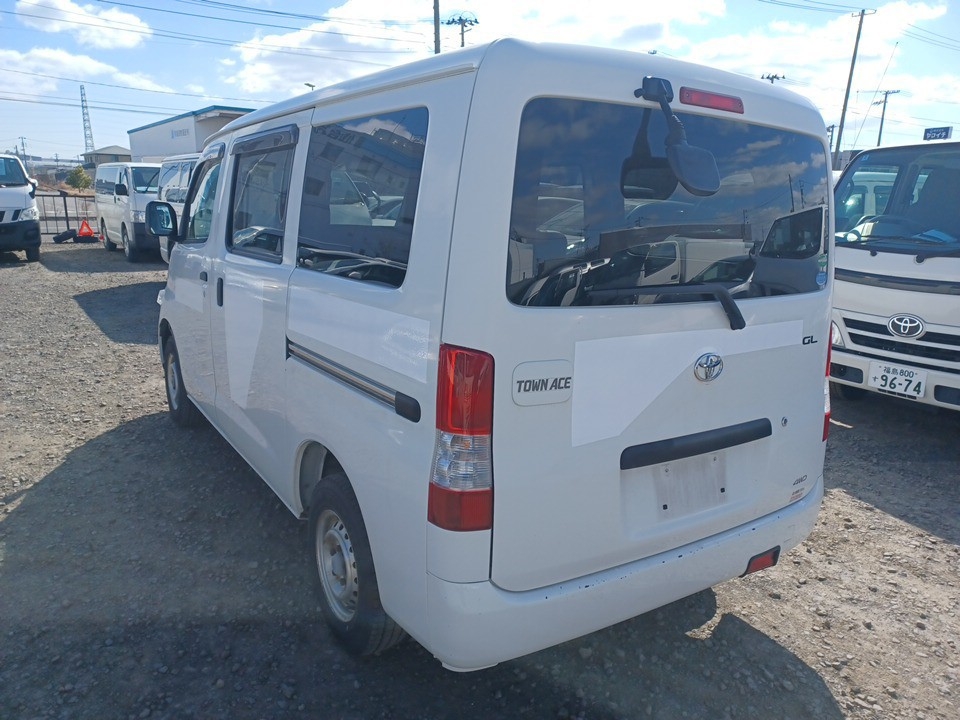 TOYOTA TOWN ACE