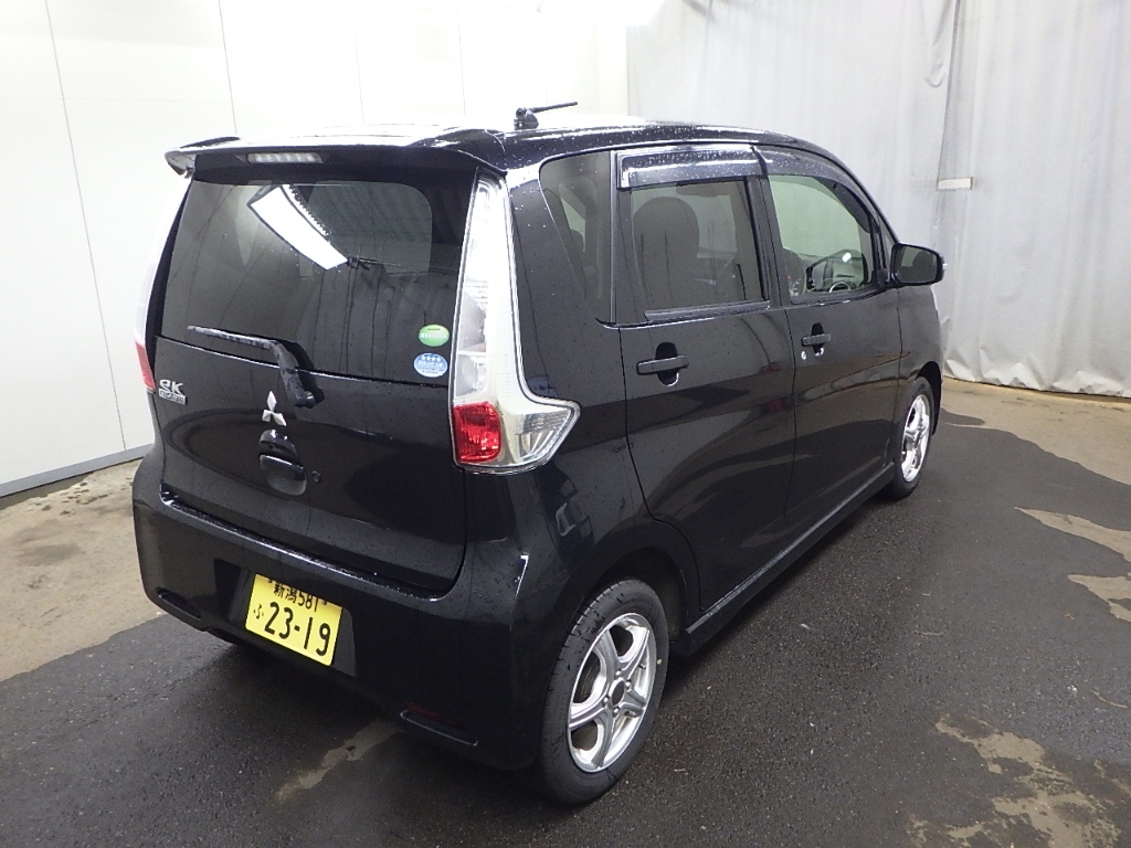 MITSUBISHI EK CUSTOM