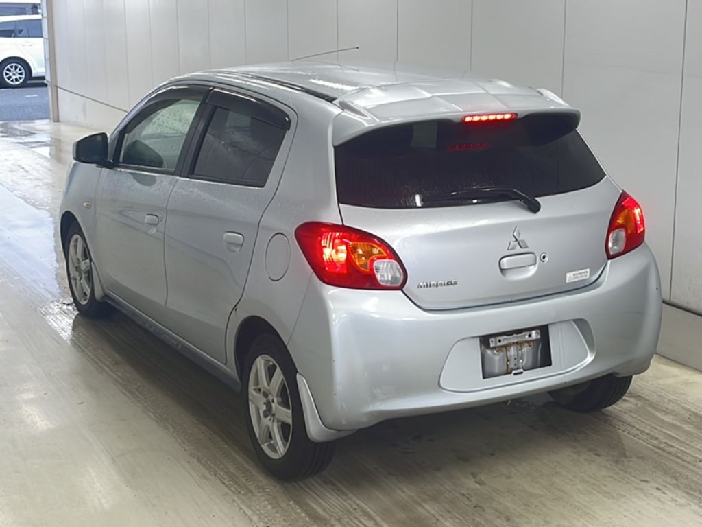 MITSUBISHI MIRAGE