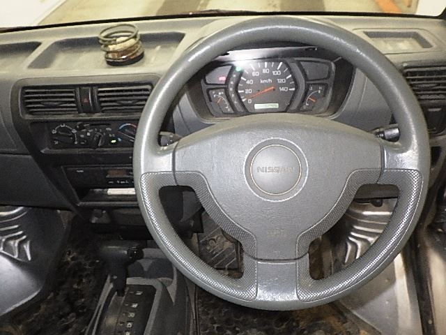 NISSAN CLIPPER