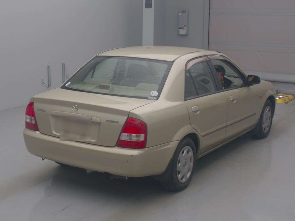 MAZDA FAMILIA