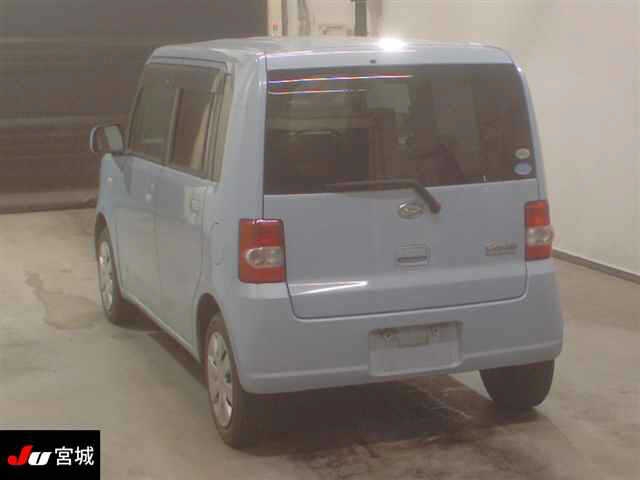 DAIHATSU MOVE CONTE