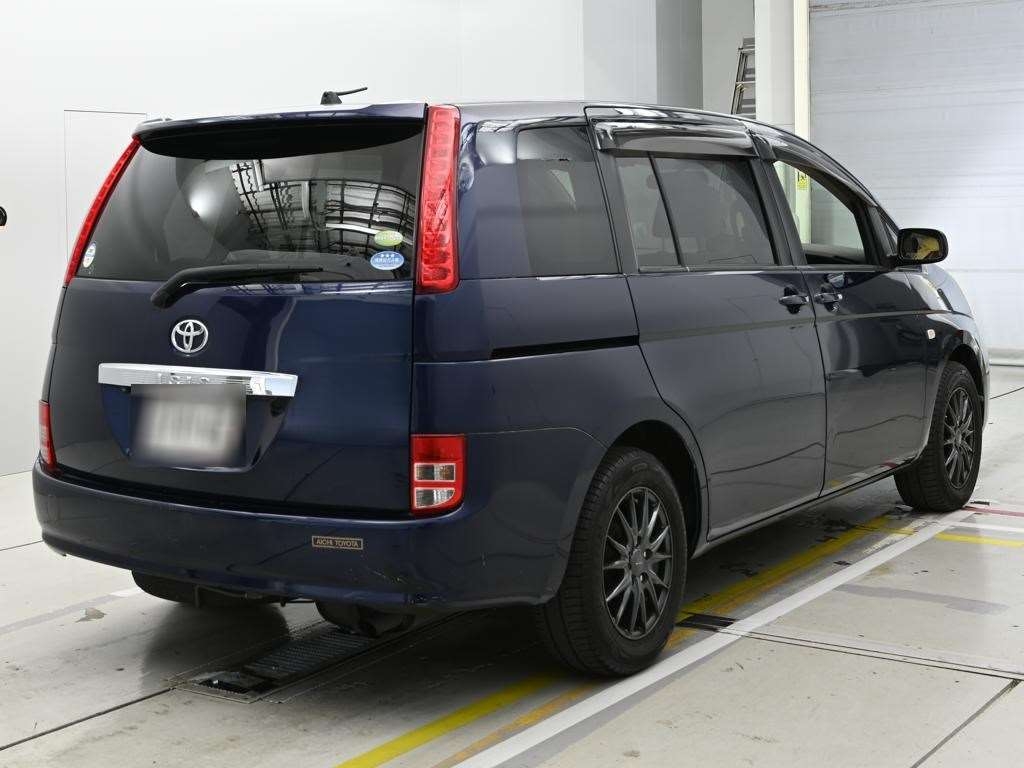 TOYOTA ISIS