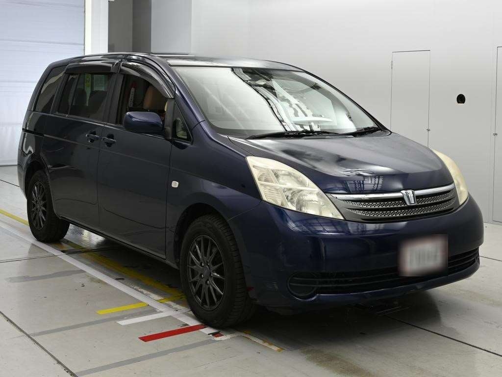 TOYOTA ISIS