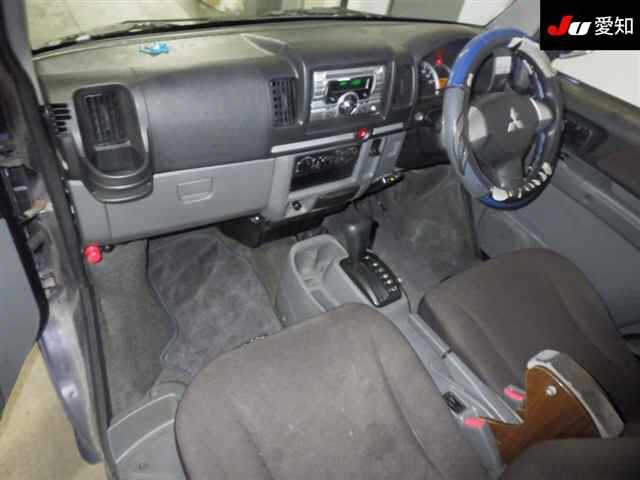 MITSUBISHI TOWN BOX