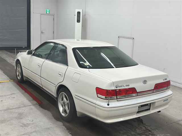 TOYOTA MARK II