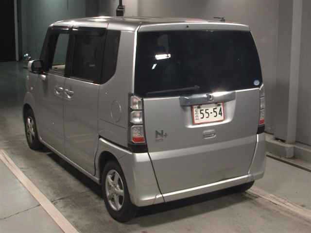 HONDA N-BOX+