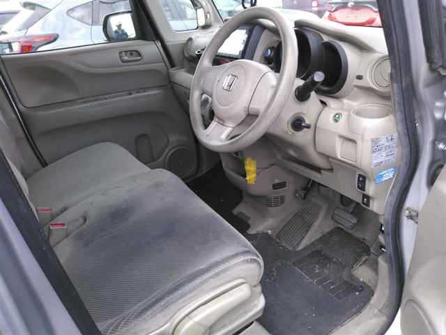 HONDA N-BOX+
