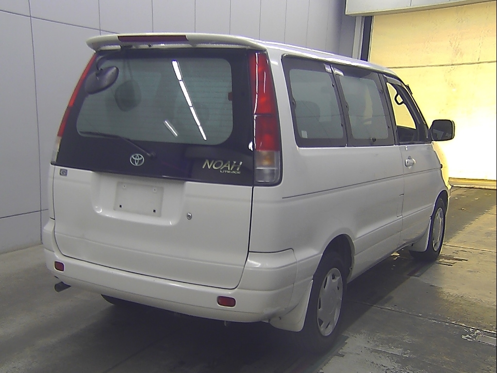 TOYOTA LITE ACE NOAH