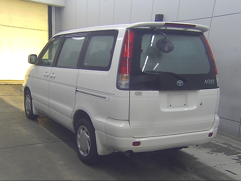 TOYOTA LITE ACE NOAH