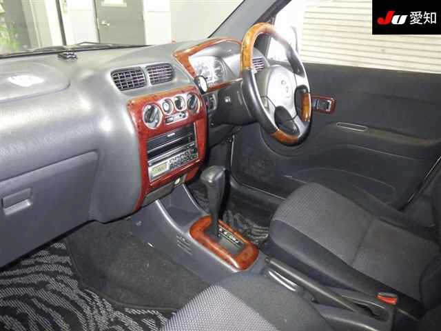 DAIHATSU TERIOS KID