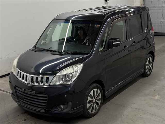 MITSUBISHI DELICA D:2