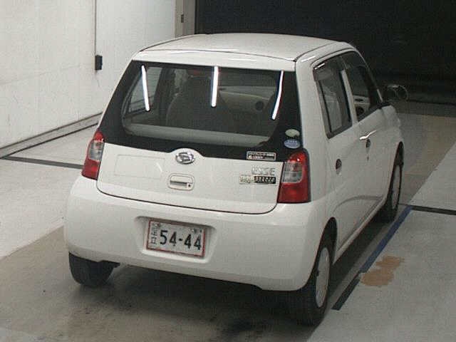 DAIHATSU ESSE