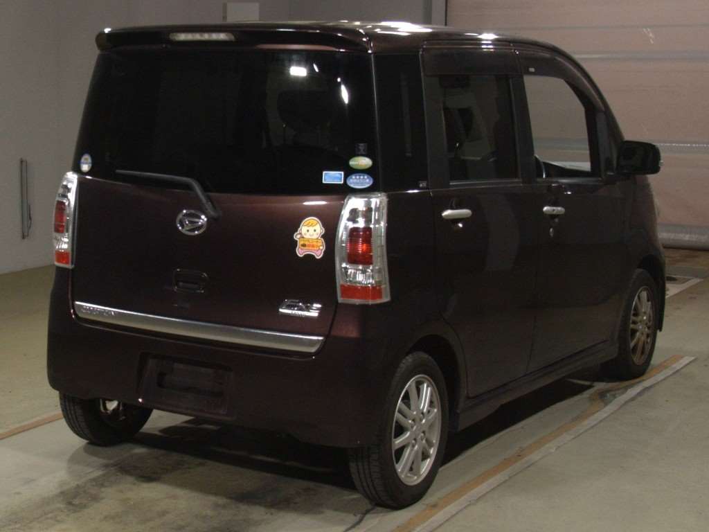 DAIHATSU TANTO EXE