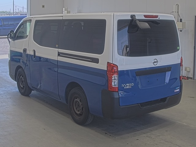 NISSAN NV350 CARAVAN