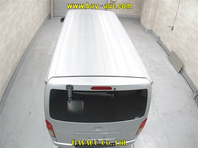 TOYOTA REGIUS ACE