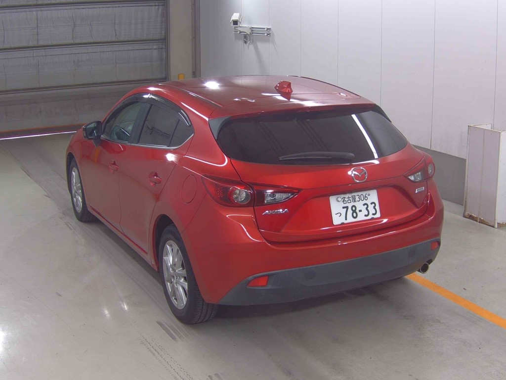 MAZDA AXELA