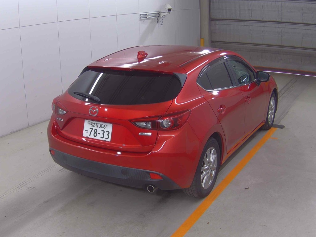 MAZDA AXELA
