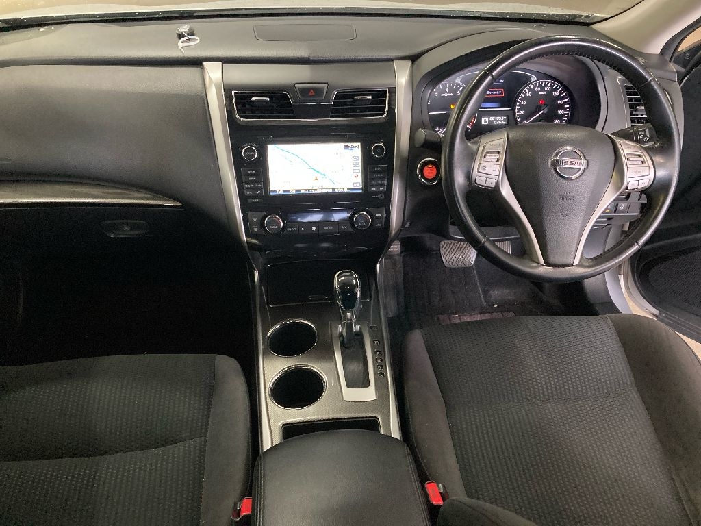 NISSAN TEANA