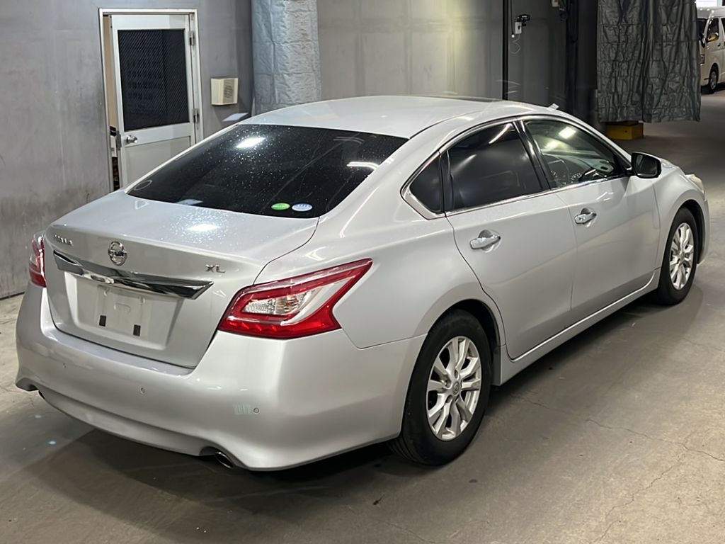 NISSAN TEANA