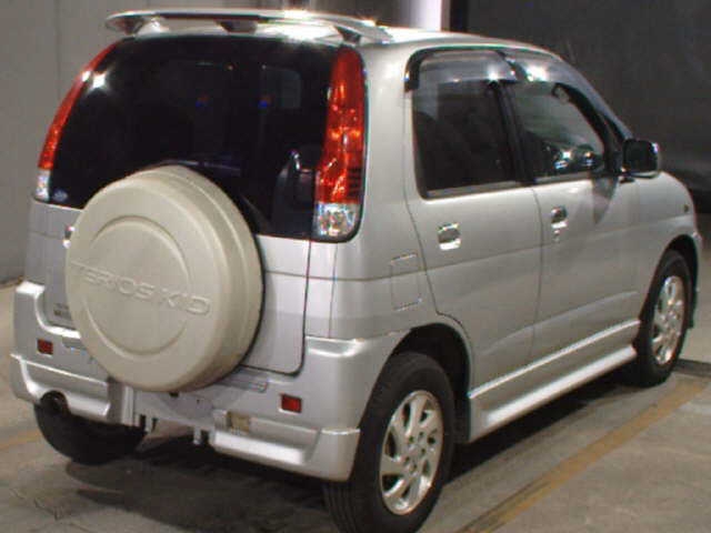 DAIHATSU TERIOS KID