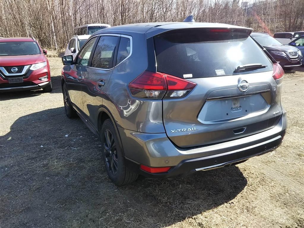 NISSAN X-TRAIL