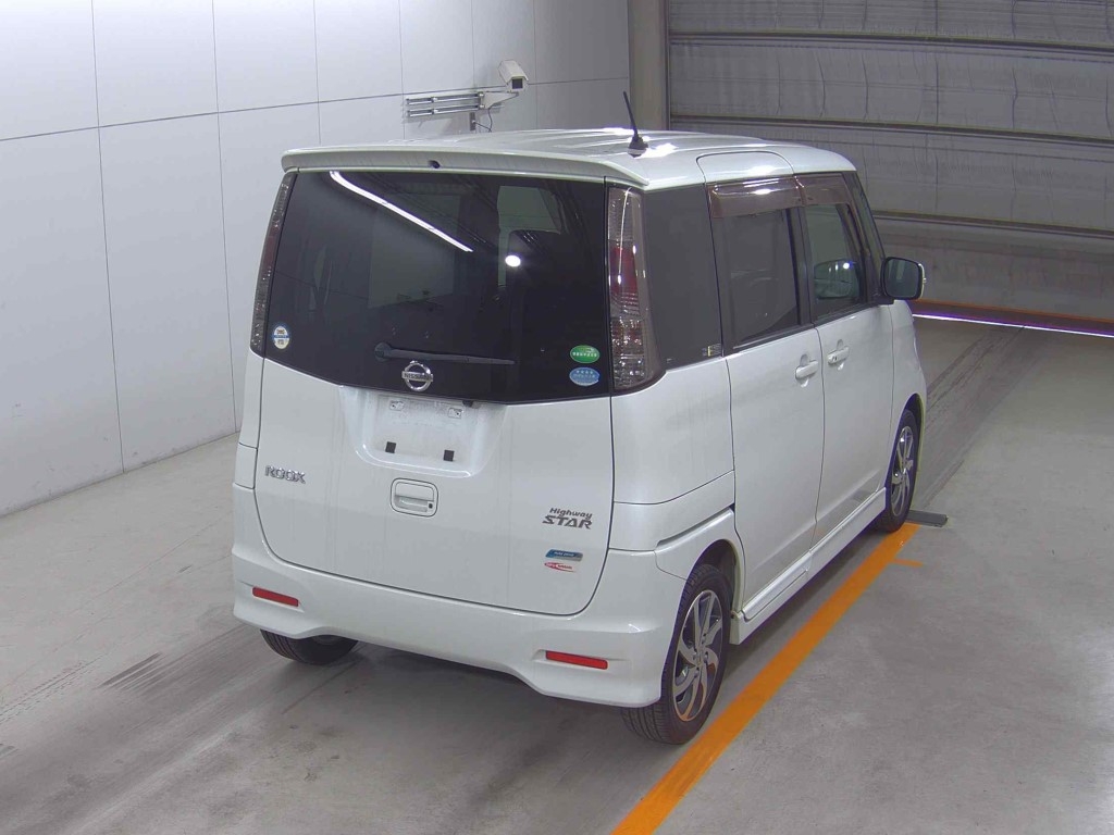 NISSAN ROOX
