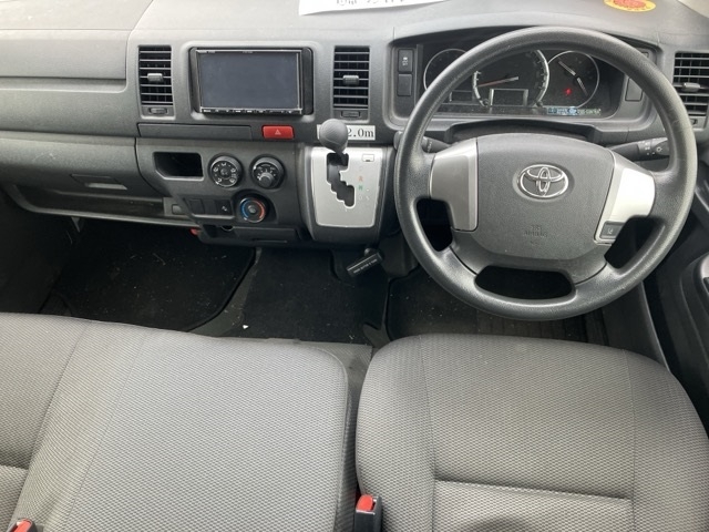 TOYOTA REGIUS ACE