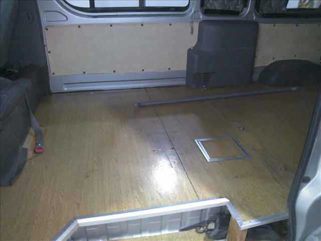 TOYOTA REGIUS ACE