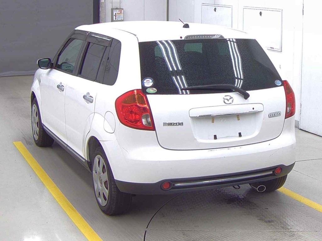 MAZDA VERISA