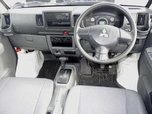 MITSUBISHI MINICAB MIEV