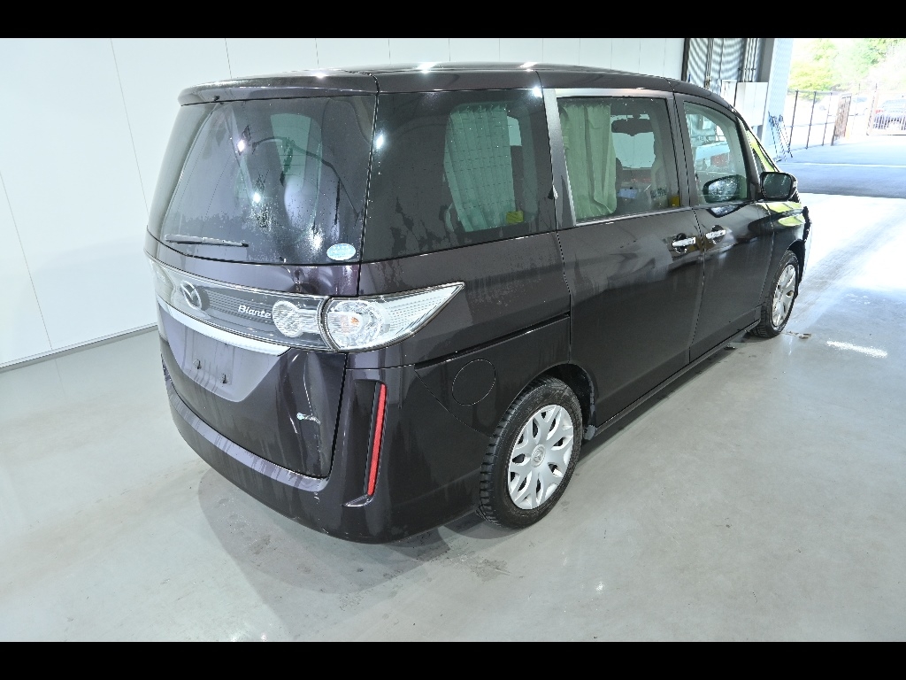 MAZDA BIANTE