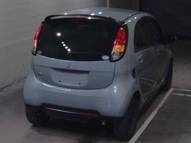 MITSUBISHI I