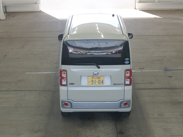 DAIHATSU WAKE
