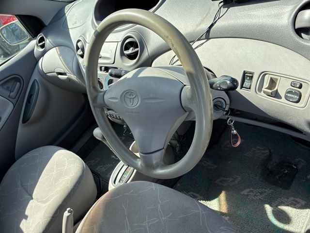 TOYOTA PLATZ