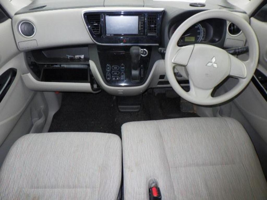 MITSUBISHI EK SPACE