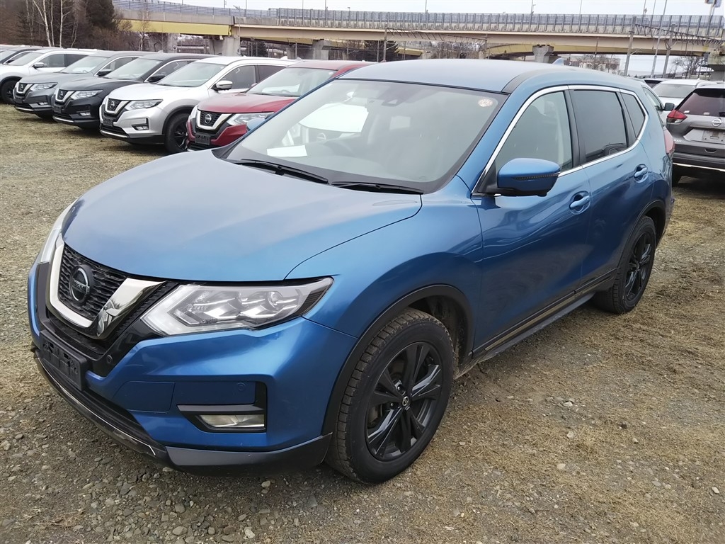 NISSAN X-TRAIL