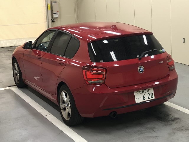 BMW 1-SERIES