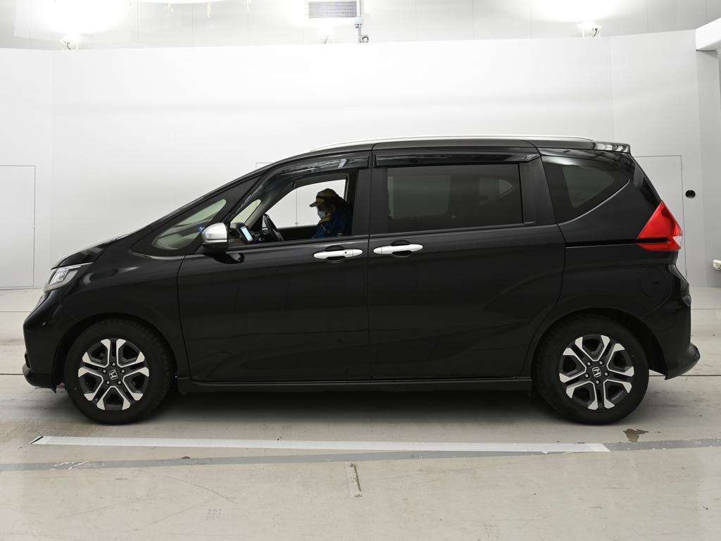 HONDA FREED+