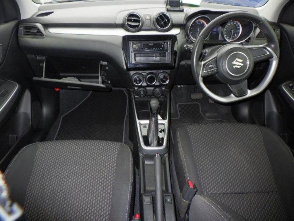 SUZUKI SWIFT