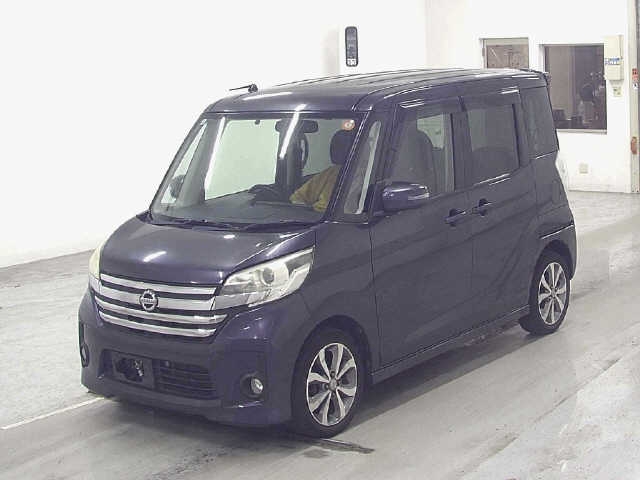 NISSAN DAYZ ROOX