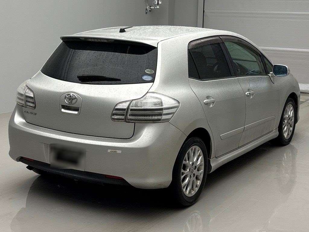 TOYOTA BLADE