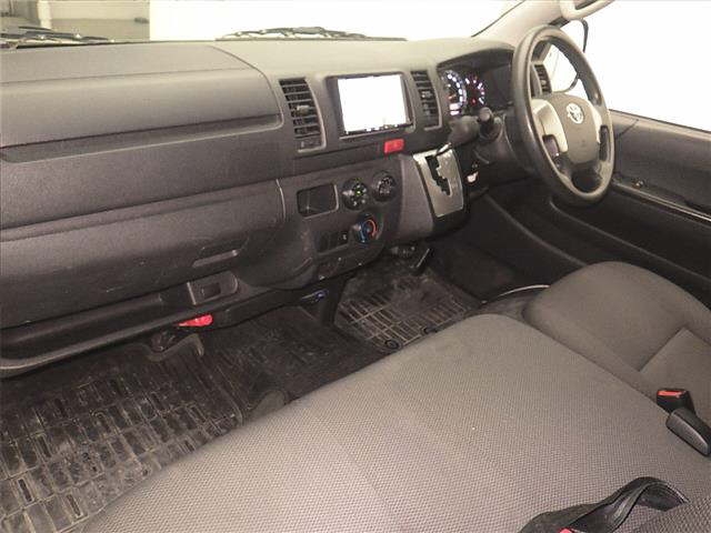 TOYOTA REGIUS ACE