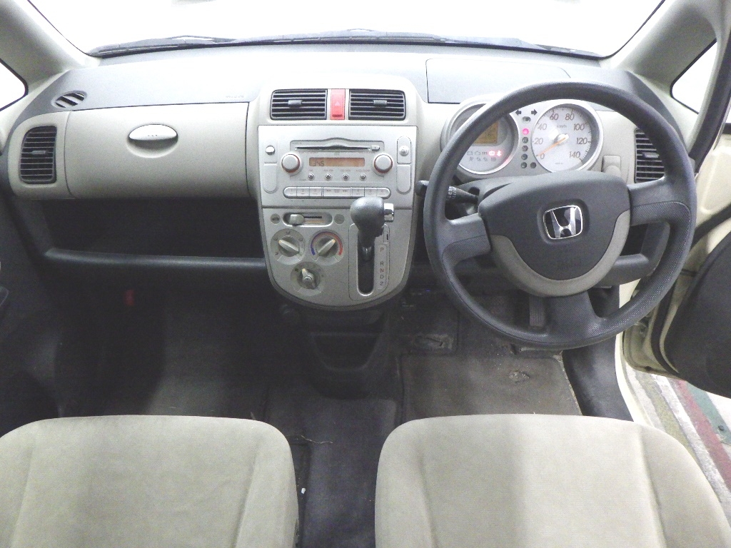 HONDA LIFE