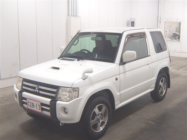 MITSUBISHI PAJERO MINI