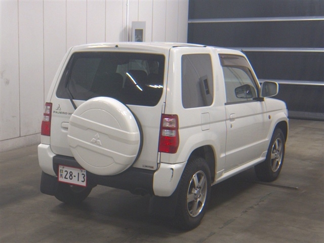 MITSUBISHI PAJERO MINI